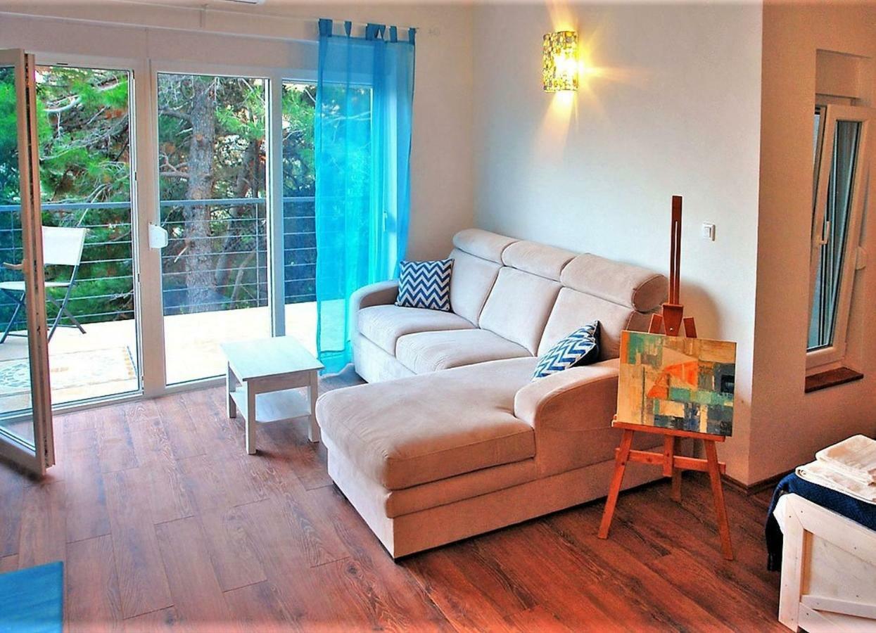 Maramare Apartments Stara Baška Buitenkant foto